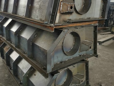 生態(tài)階梯式擋墻模具批發(fā)定制，箱式階梯護坡模具廠家銷售